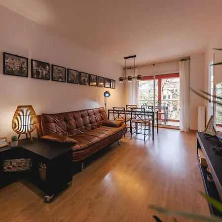 Apartment Bravissimo Pont De La Princesa, Comfortable 3-bedroom Girona