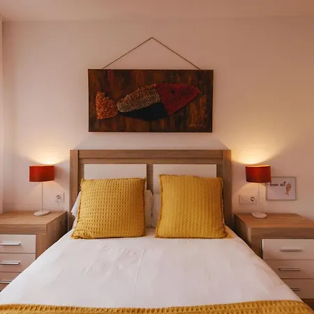 Bravissimo Pont De La Princesa, Comfortable 3-bedroom