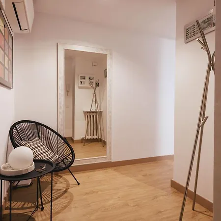 Bravissimo Pont De La Princesa, Comfortable 3-bedroom דירה